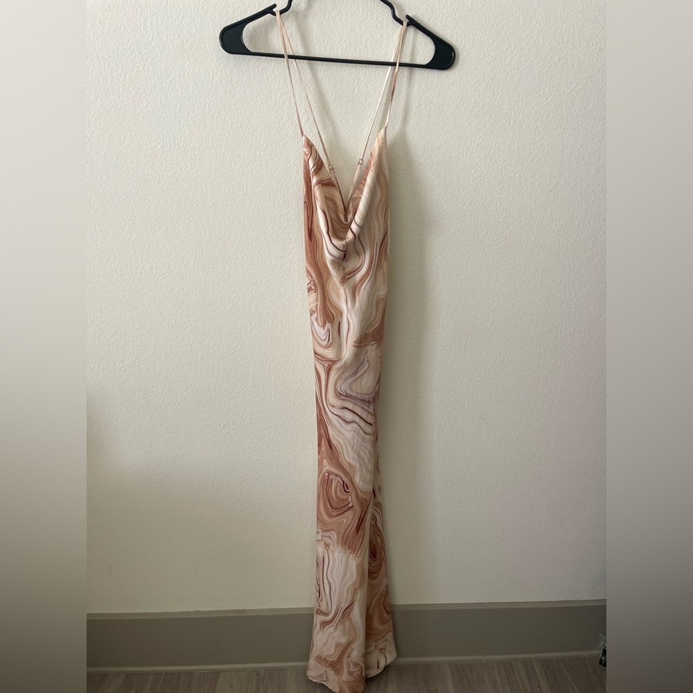 Know One Cares Chic Marble Pattern Midi Dress - image 2